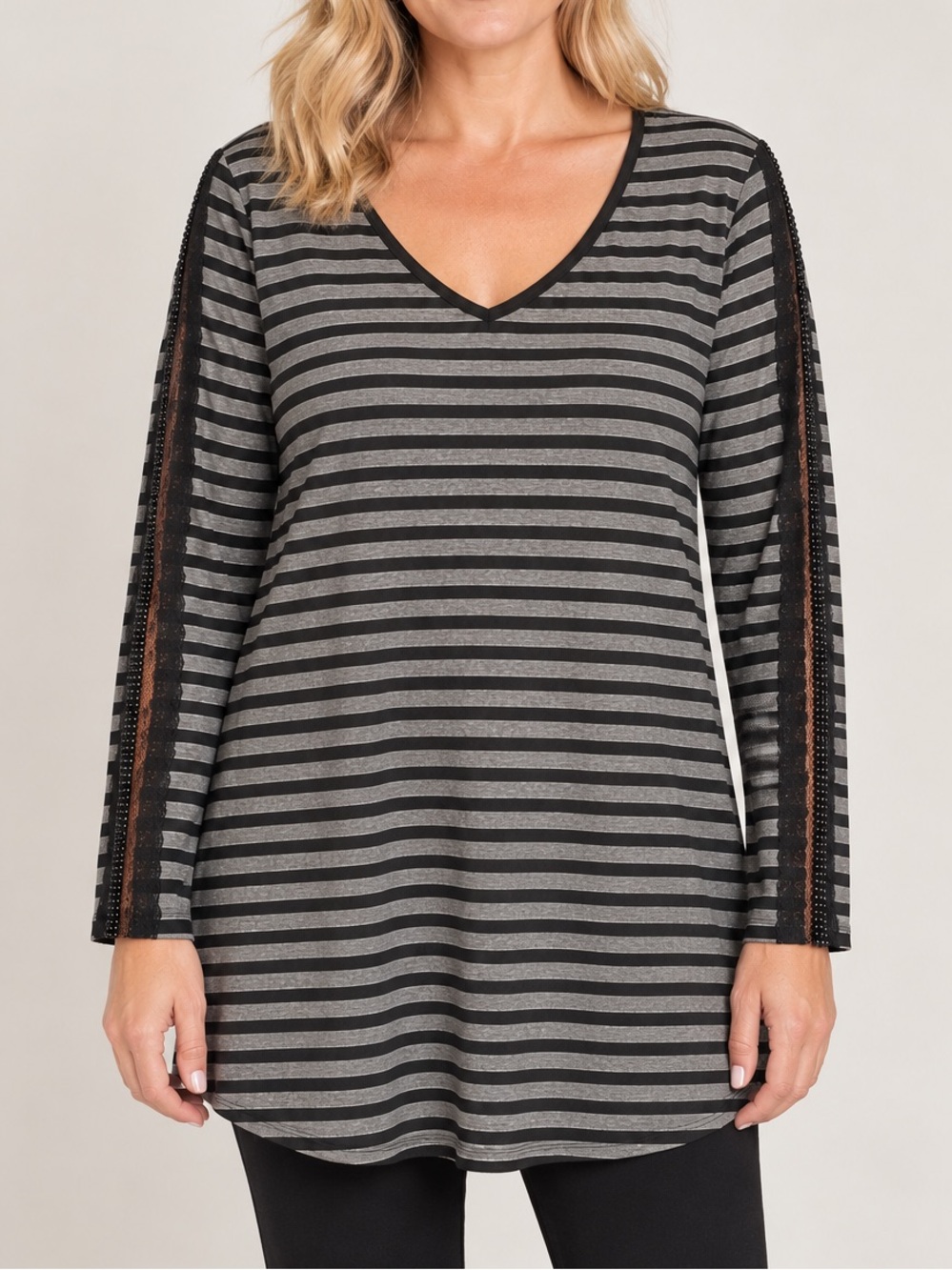 Yest Striped Black Gray Tunic Top Lace Beaded Sleeve Stretch V Neck US 8